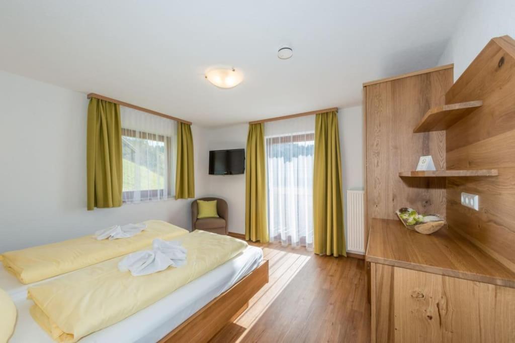 Pension Bergbauernhof Irxner 皮彻尔 外观 照片
