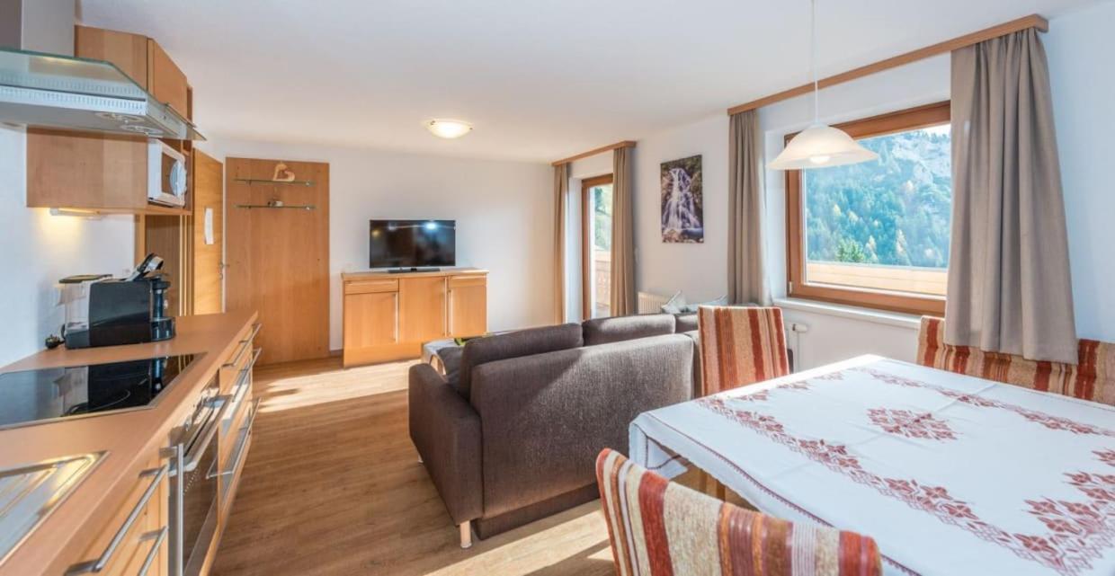 Pension Bergbauernhof Irxner 皮彻尔 外观 照片